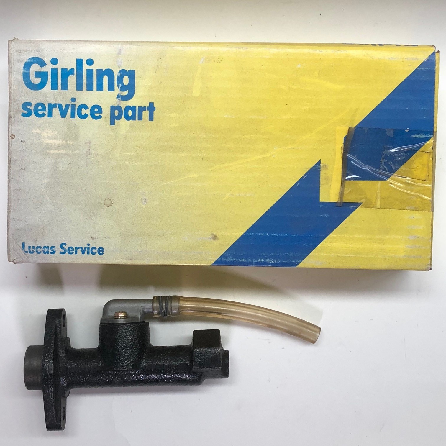 Clutch Master Cylinder FOR Mazda 1000 1200 1300 19681970 JB1159 Lucas