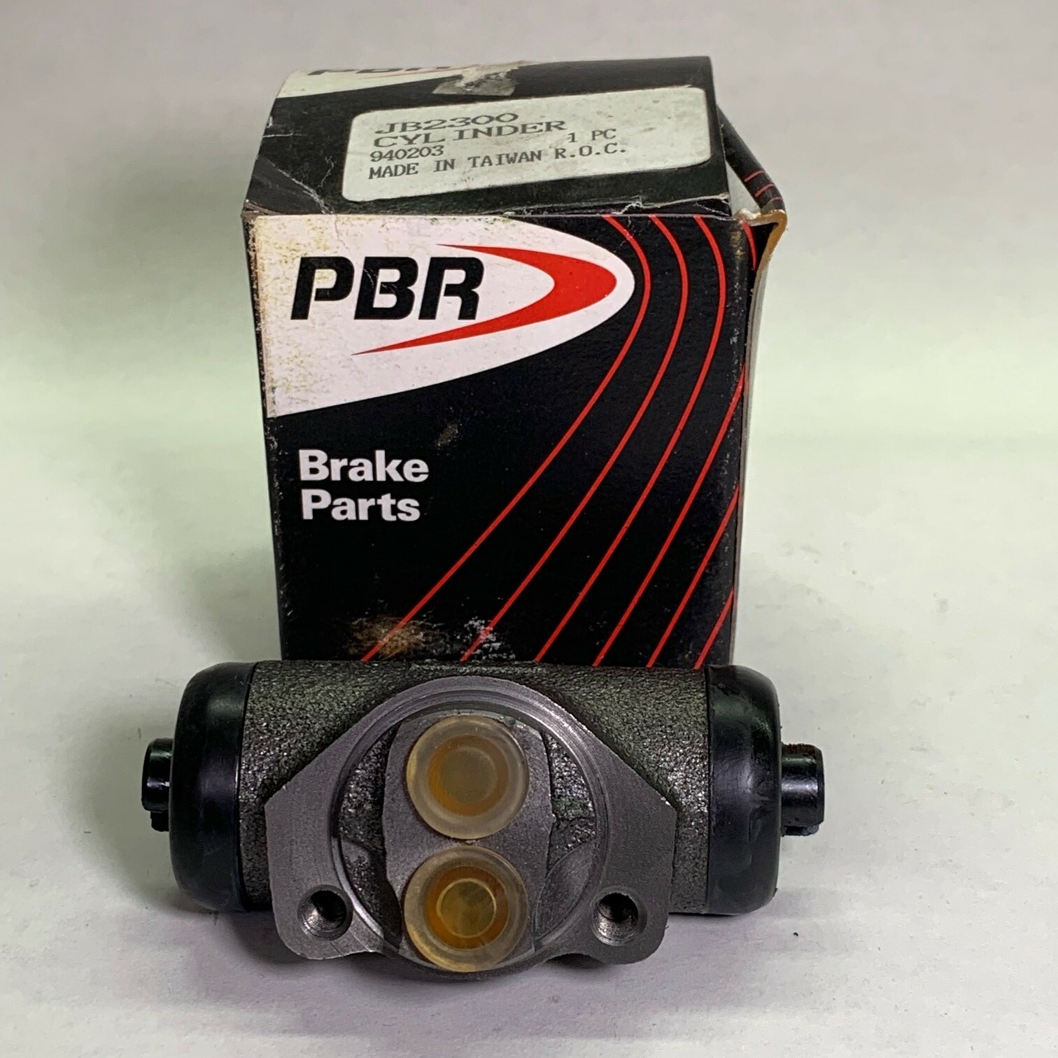 Rear LH Wheel Cylinder FOR Mitsubishi Lancer LA LB LC Sigma GE 7481 JB2300 PBR