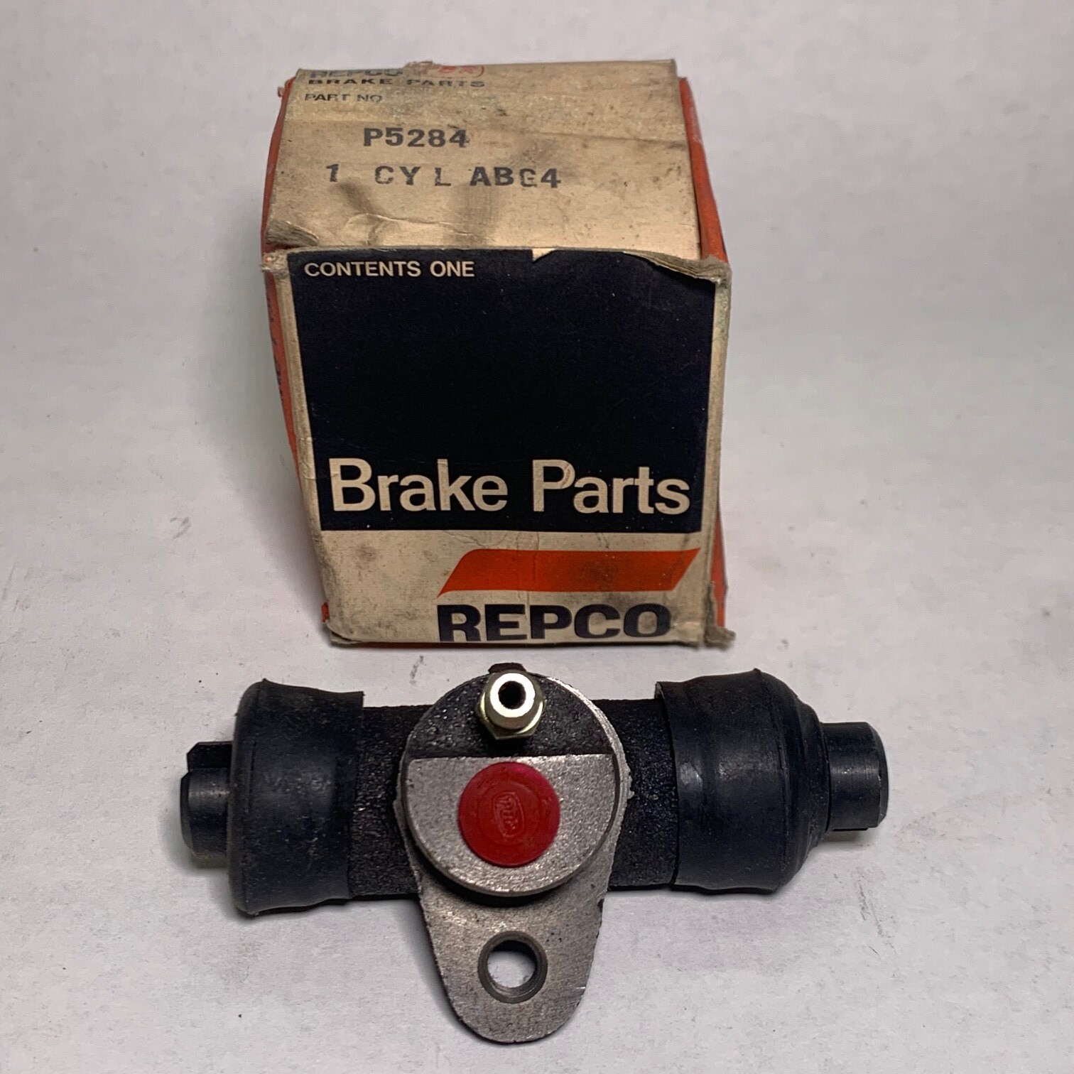 Volkswagen 1200 1300 1500 Rear Wheel Cylinder 19591967 PBR P5284