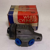 Austin Truck A152 Front R/H Wheel Cylinder Chassis No. 22272-78487 88454 