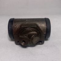 Holden EH HD HR HK HT HG Front L/H Wheel Cylinder 1963-1971 P5565 PBR