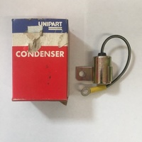 Distributor Condenser FOR Daihatsu Delta Toyota Hi-Ace Hi-Lux Landcruiser TC206