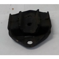 Gearbox Mount FOR Toyota Publica 1000 KP30 KP36 KP37 69-78 2K 3K Genuine Toyota 