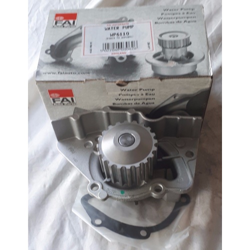 Water Pump FOR Citroen BX Xantia Peugeot 205 GTi 405 XU5M3 XU9JA XU10J2 XU10J4 
